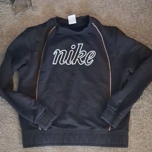 Nike Wmns Black And Gold Wmns Sz Sm Vintage Top With Nike Logo